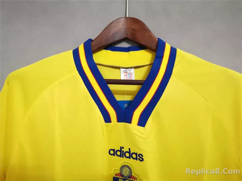 1994 Sweden World Cup Home Soccer Retro Jersey - detail
