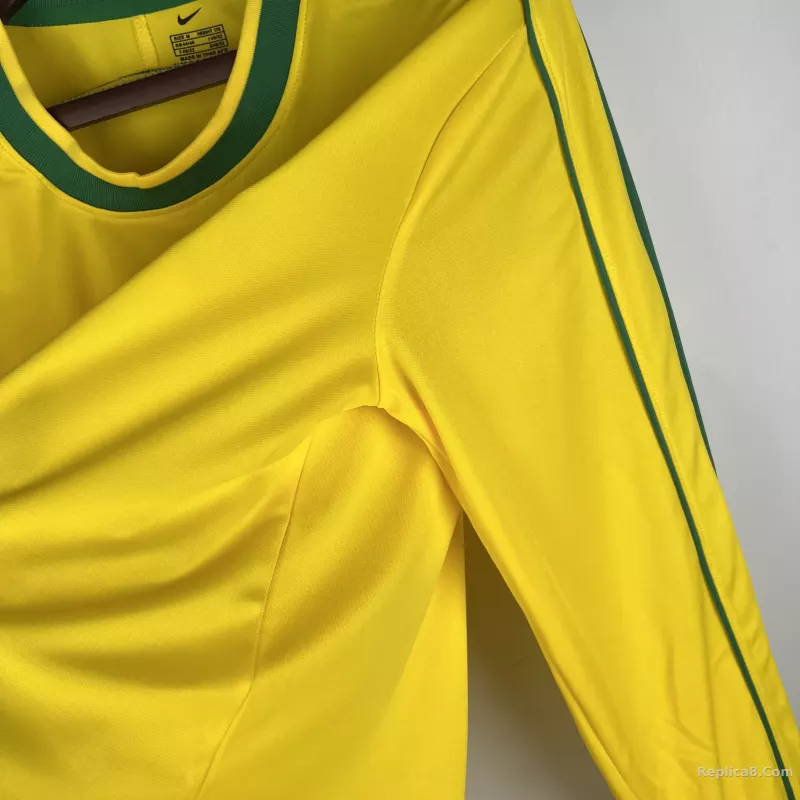 1998 Brazil World Cup Home Retro Jersey Long Sleeve - detail