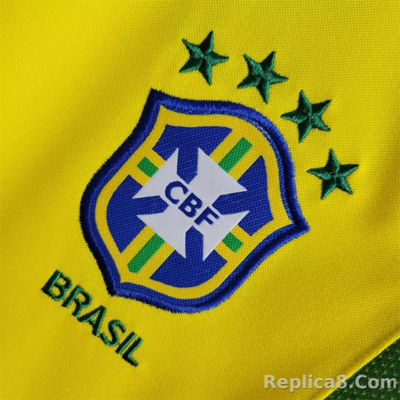 2002 Brazil World Cup Home Retro Jersey - detail