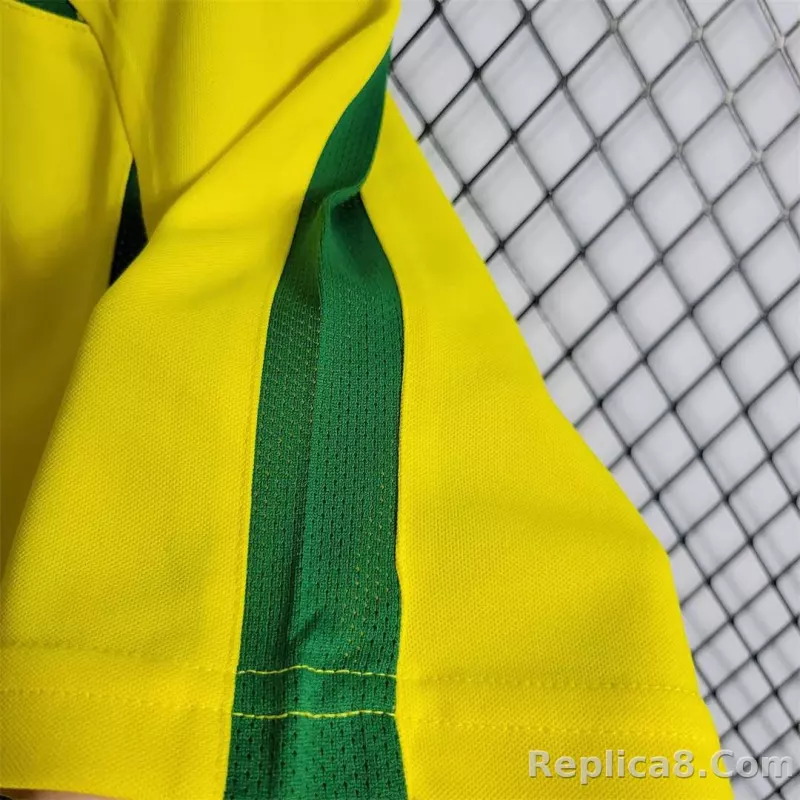 2002 Brazil World Cup Home Retro Jersey - detail