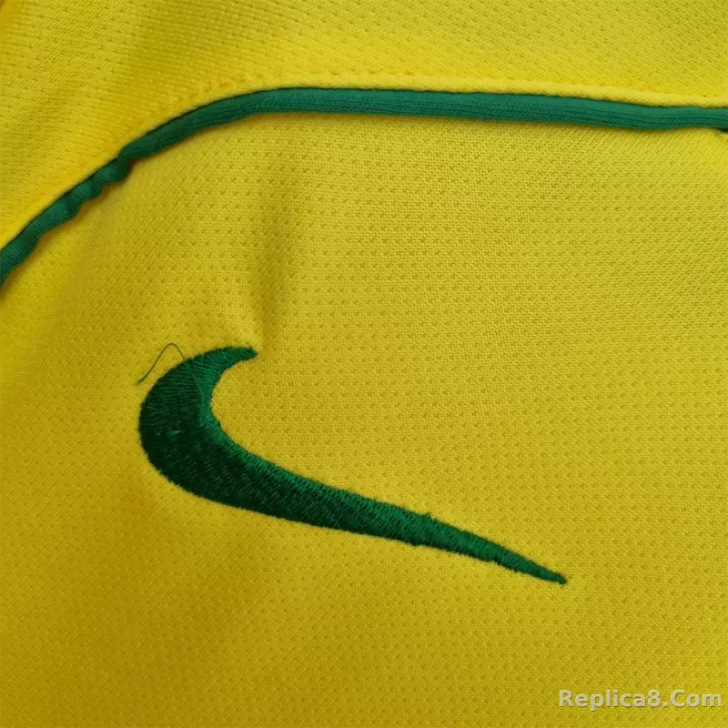 2004 Brazil World Cup Home Retro Jersey - detail