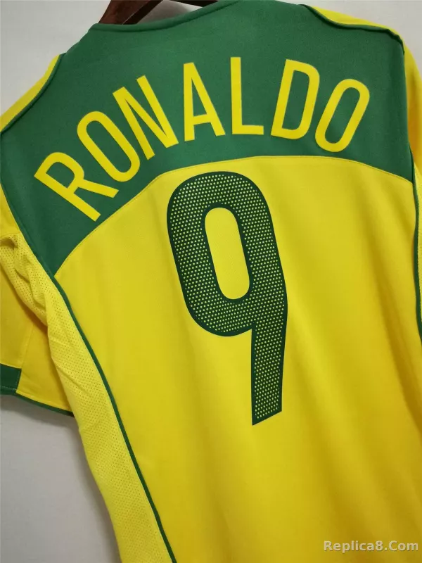 2004 Brazil World Cup Home Retro Jersey - detail