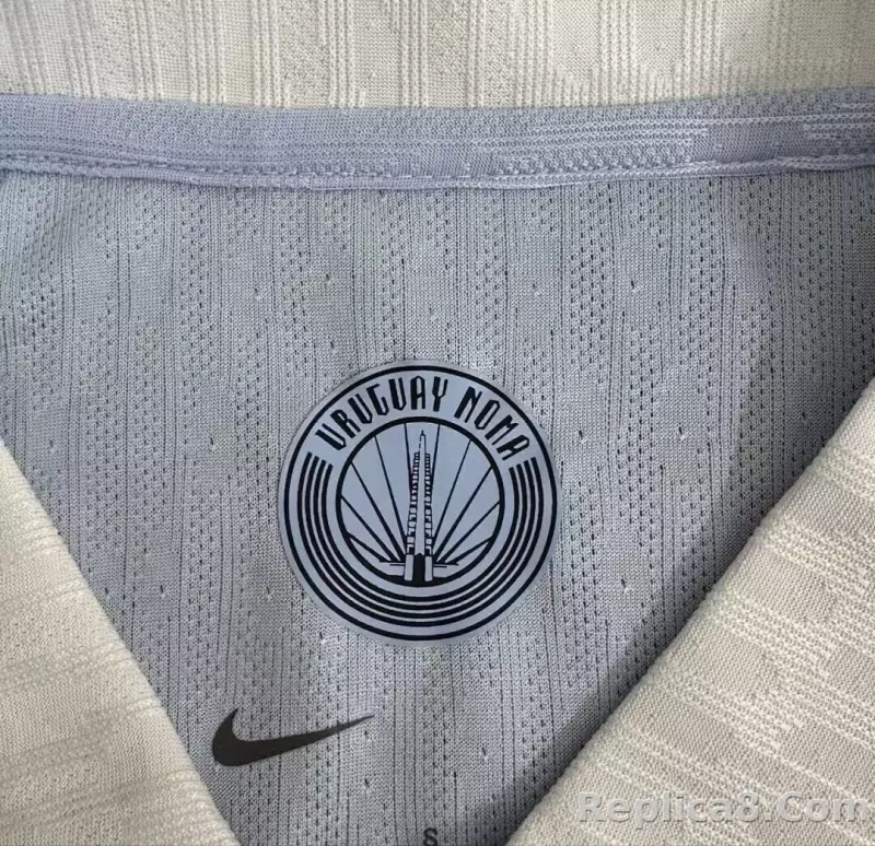 2026 Uruguay  Home World Cup Soccer Jersey Player Version Long Sleeve - detail