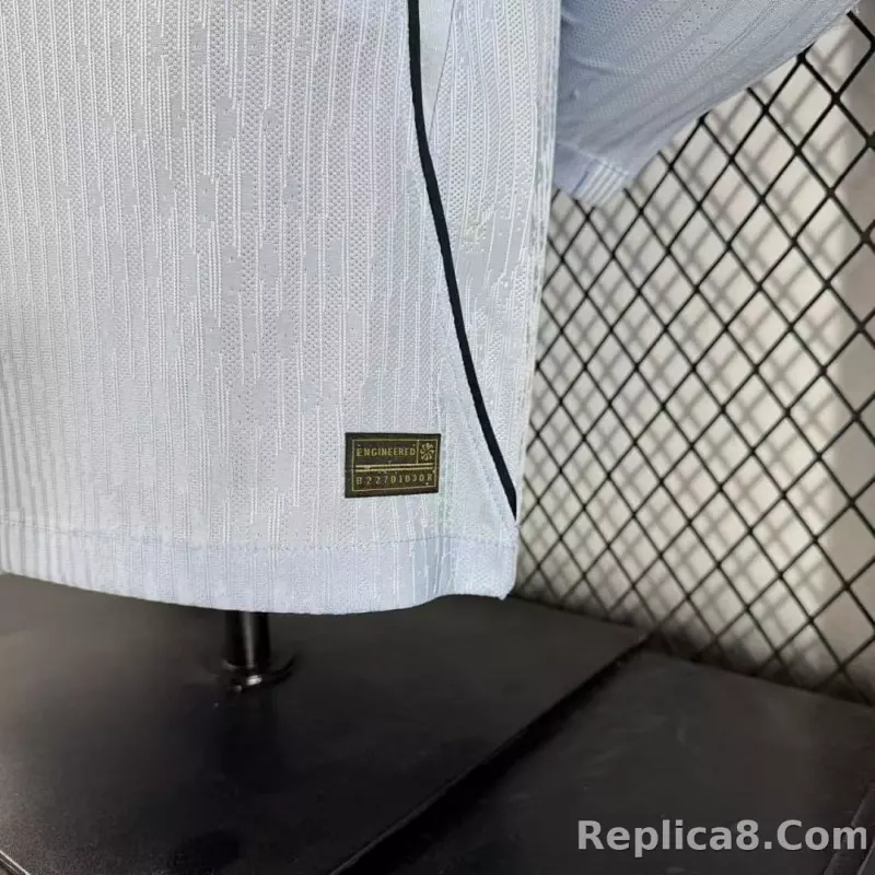 2026 Uruguay  Home World Cup Soccer Jersey Player Version Long Sleeve - detail