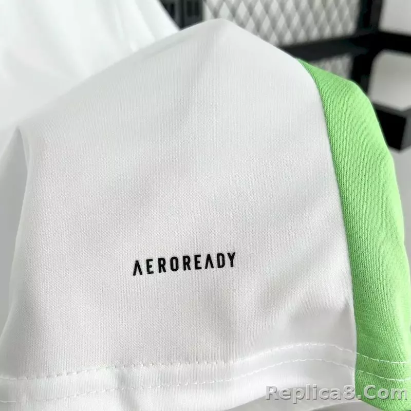 24-25 Algeria Home Soccer Jersey - detail
