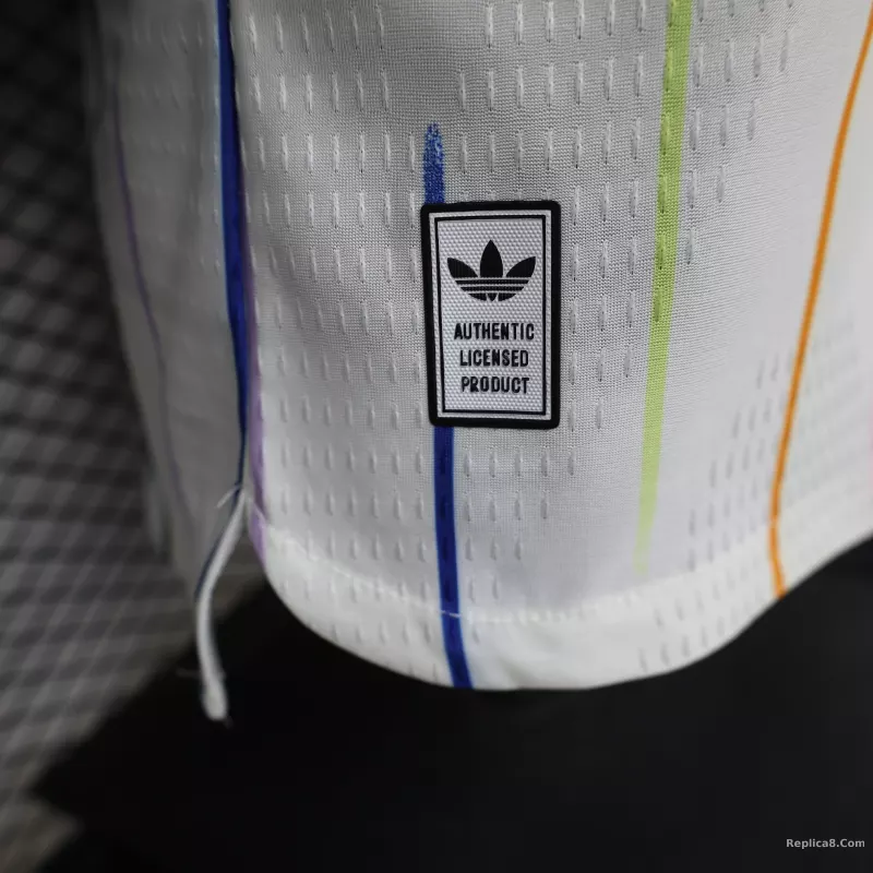2026 Japan World Cup Away Soccer Jersey Player Edition Long Sleeve - detail