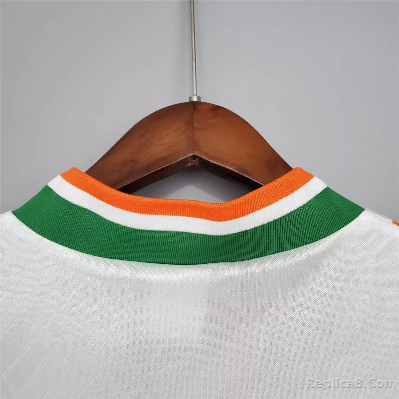 1994 Ireland Away Retro Jersey - detail