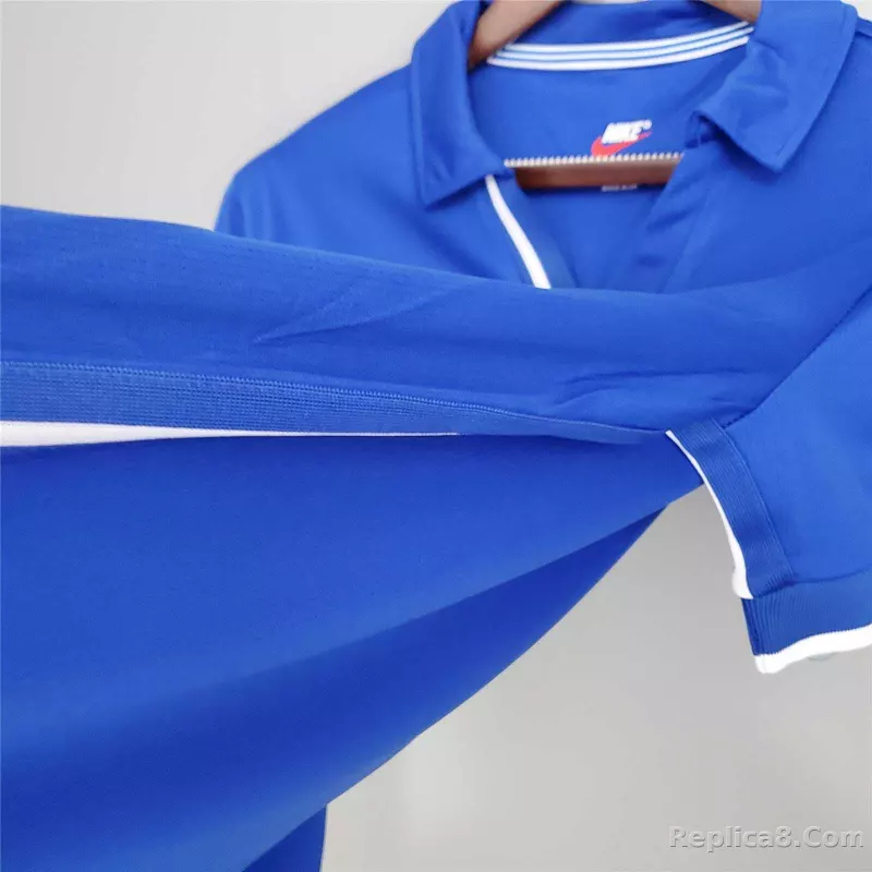 1998 Italy Home World Cup Retro Jersey - detail