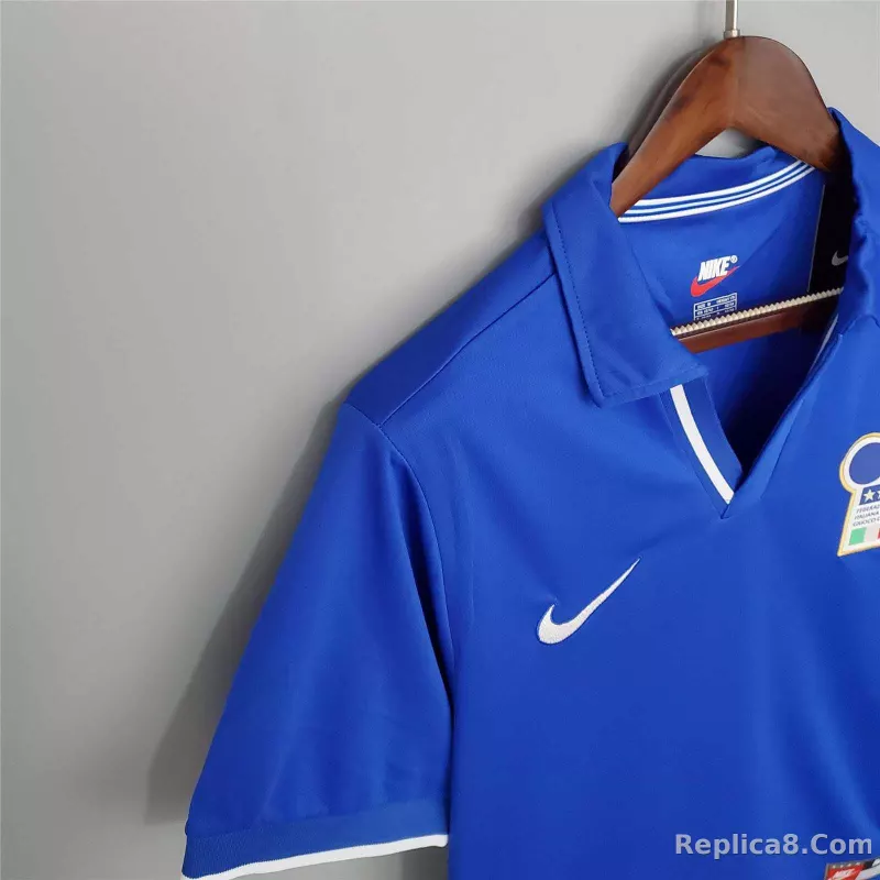 1998 Italy Home World Cup Retro Jersey - detail