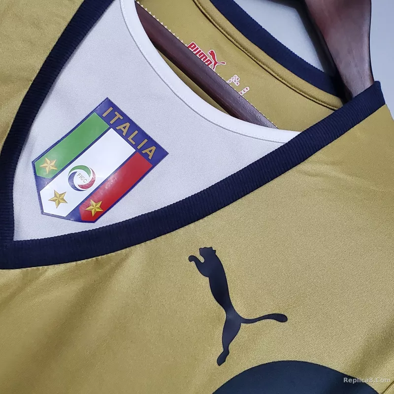 2006 Italy Home World Cup Goalkeeper Retro Jersey - detail