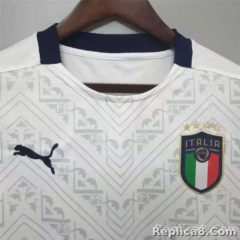 2020 Italy Away Euro Cup Retro Jersey - detail