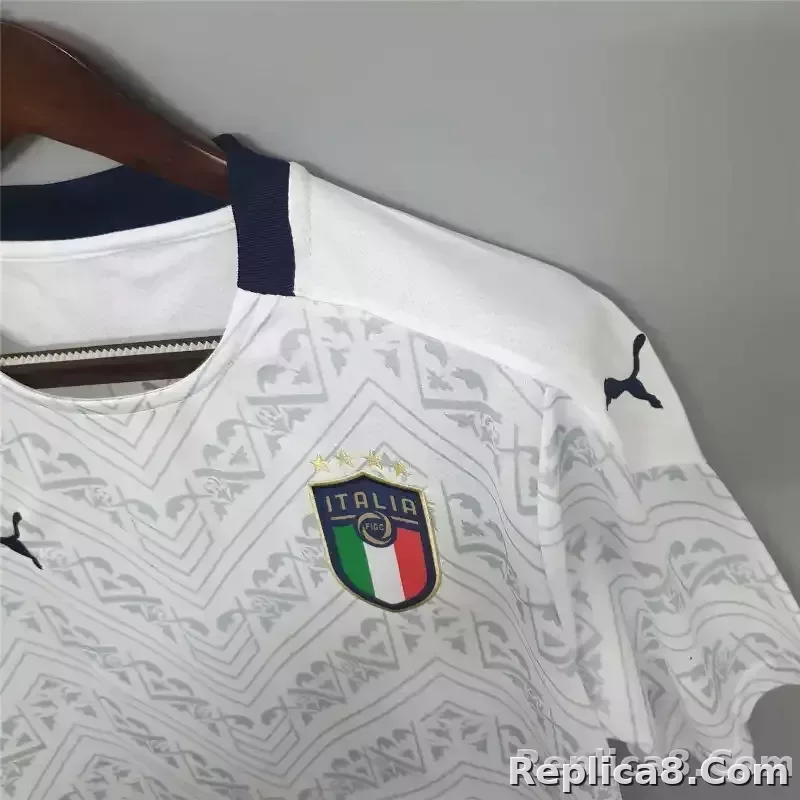 2020 Italy Away Euro Cup Retro Jersey - detail