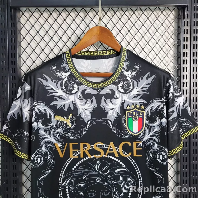 2023 Italy Special Edition Black - detail