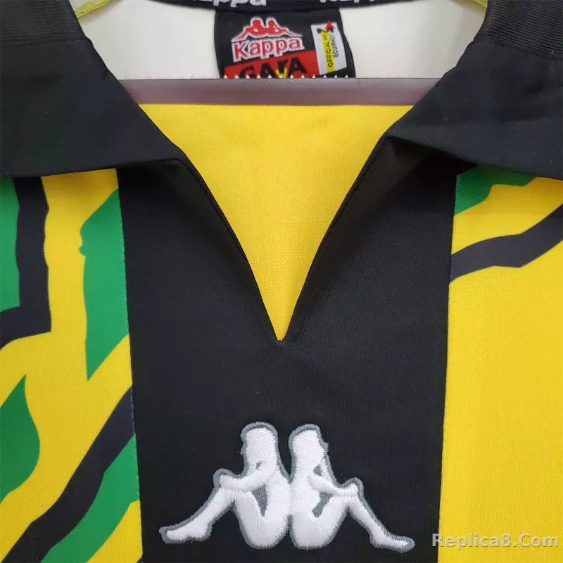 1998 Jamaica Home Soccer Retro Jersey - detail