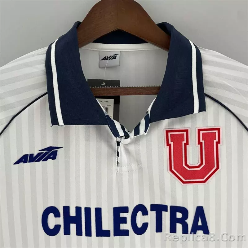 1994-95 Club Universidad de Chile Away Retro Jersey - detail