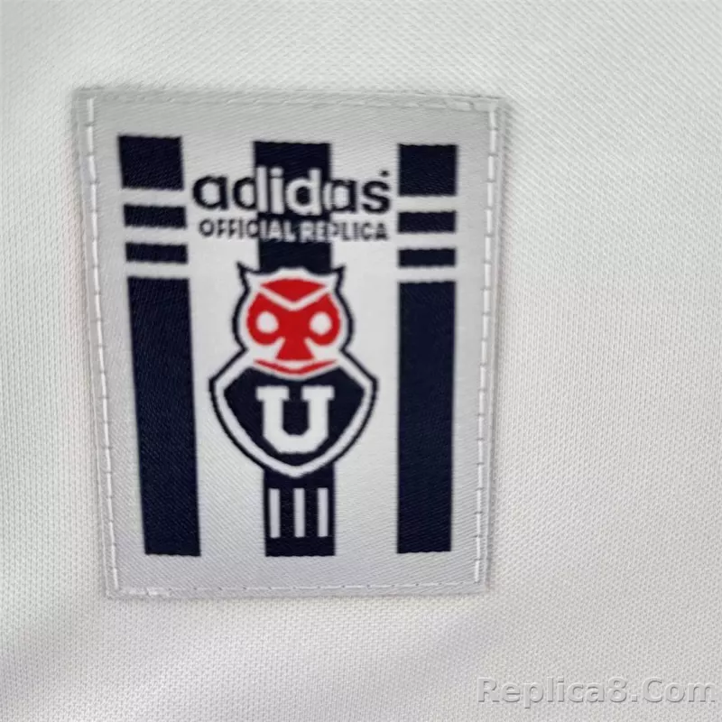 2000-01 Club Universidad de Chile Away Retro Jersey - detail