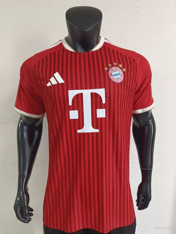-27 Bayern Munich Home Jersey