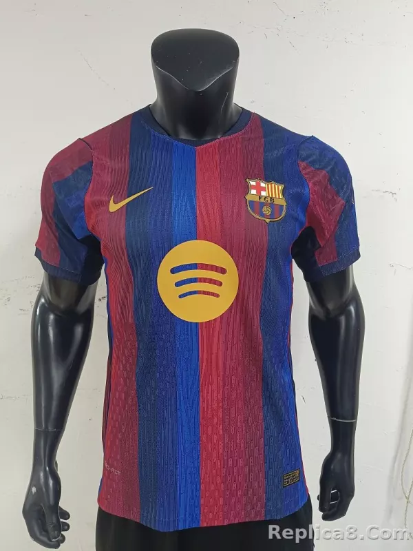 -27 Barcelona Home Jersey - detail