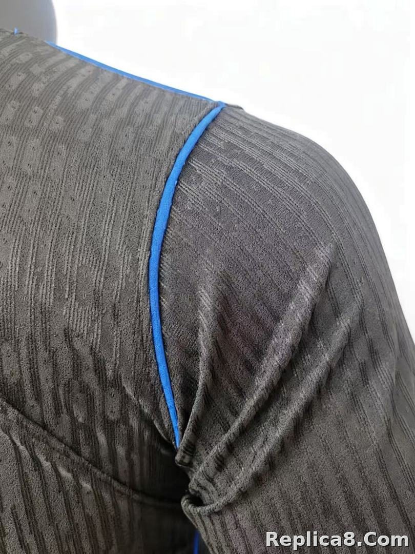Chelsea Second Away Jersey - detail