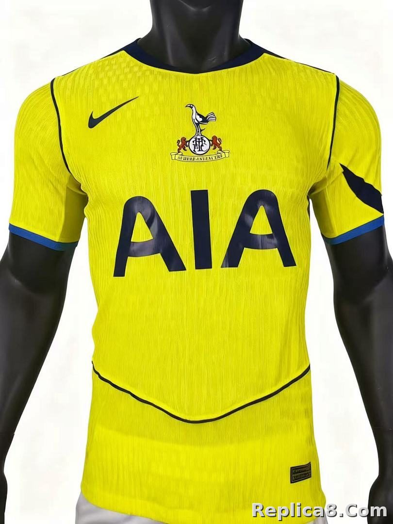 Tottenham Second Away Jersey - detail