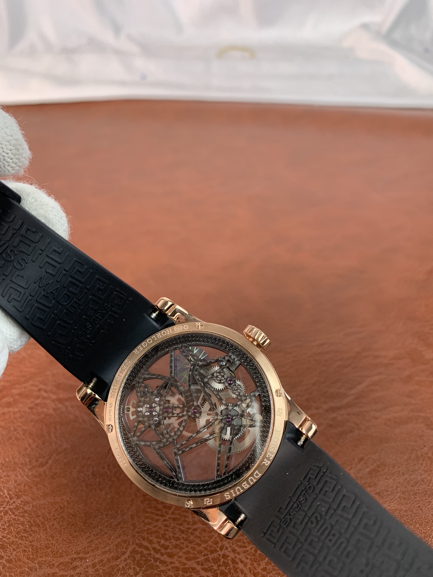 Roger Dubuis Excalibur Skeleton Flying Tourbillon - gallery