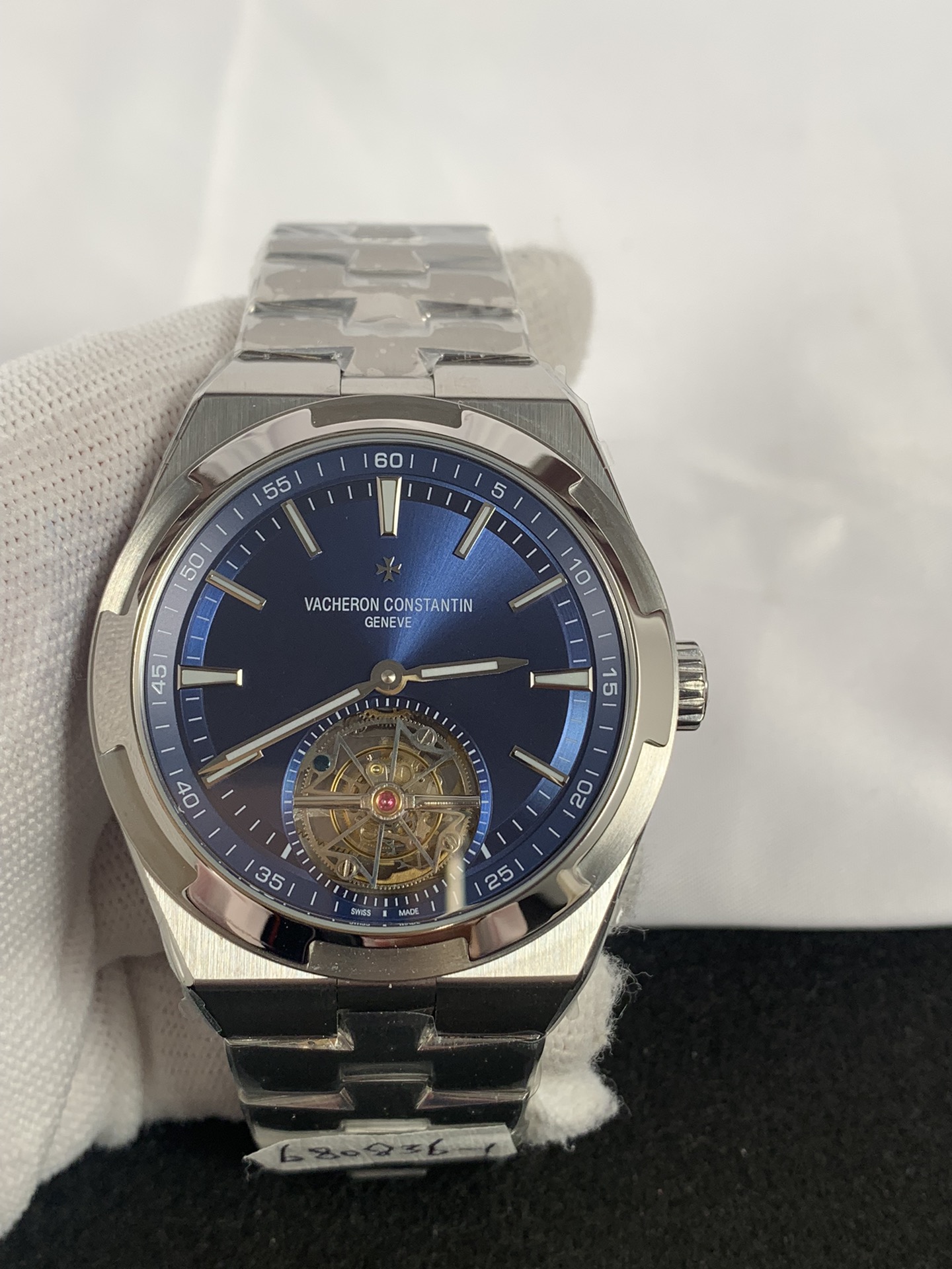 Vacheron Constantin Overseas Tourbillon 6000V/110A-B544