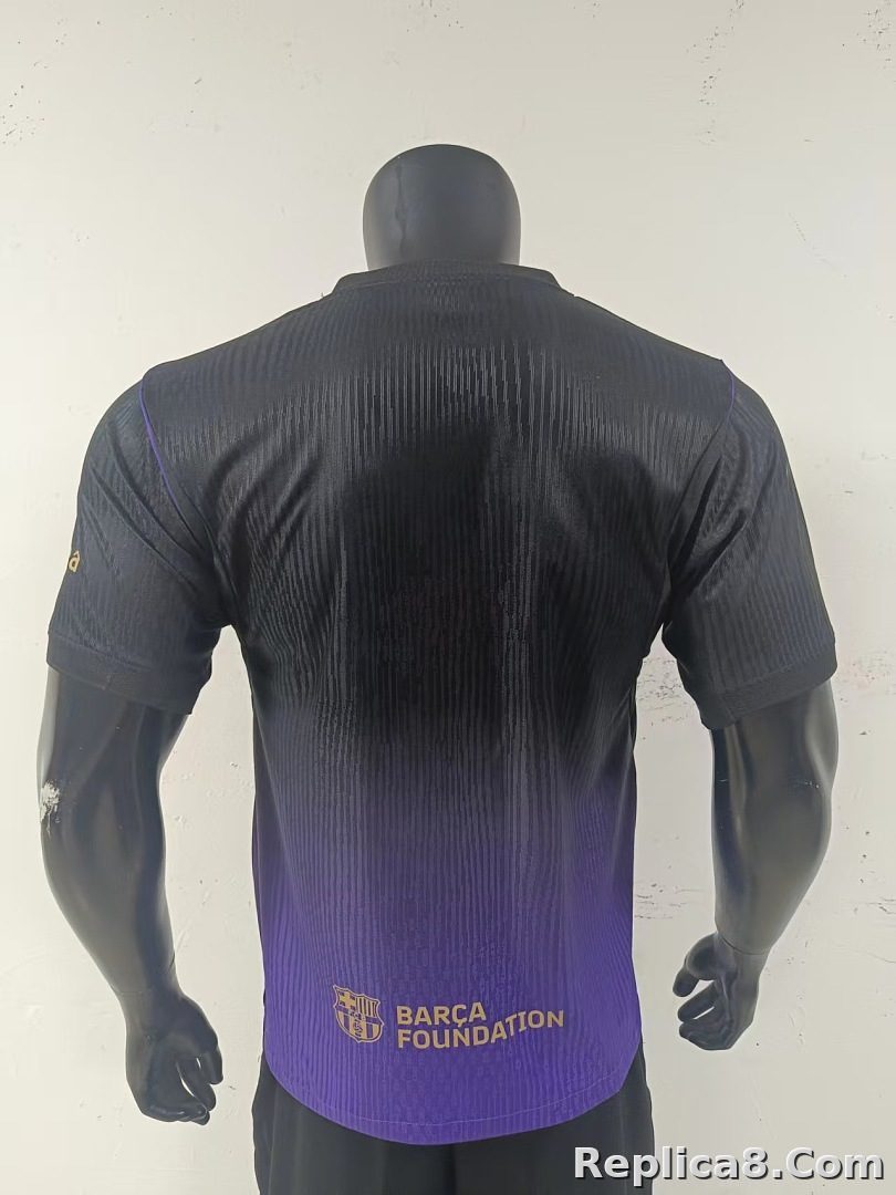 26-27BarcelonaAway