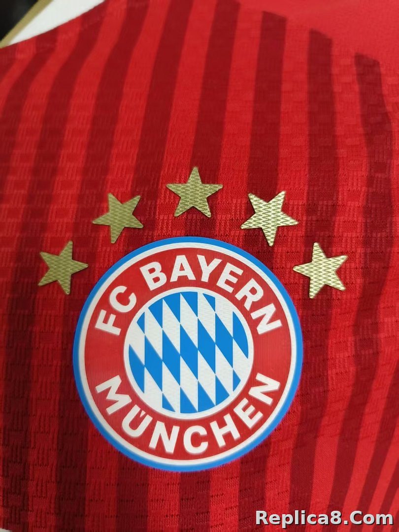 26-27Bayern MunichHome - detail