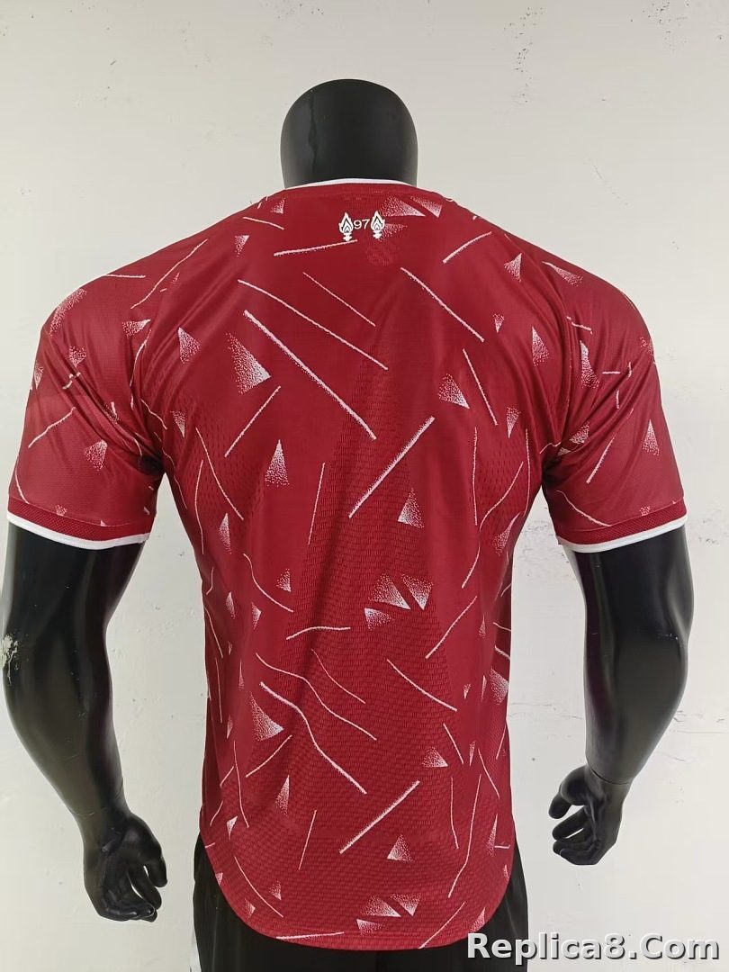 26-27LiverpoolHome - detail