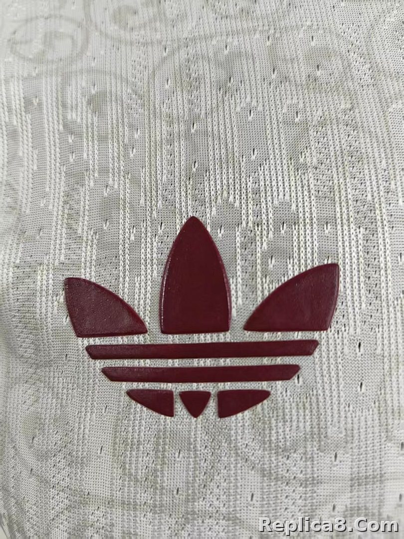 2026SpainAway - detail