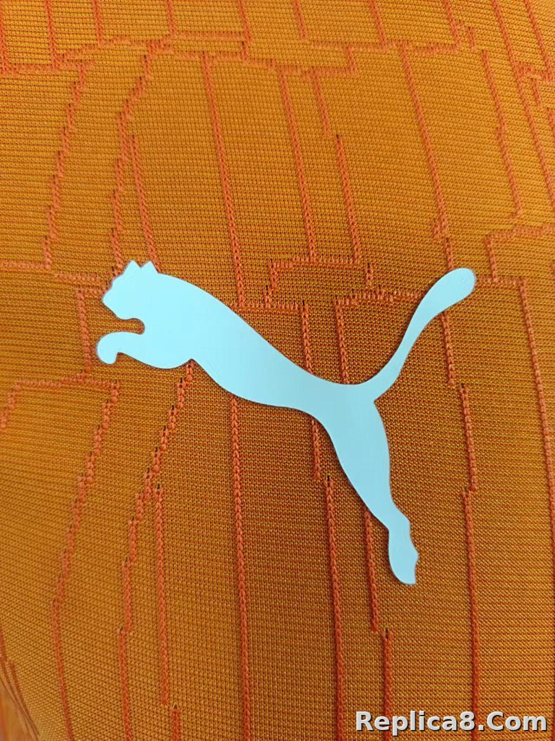 Ivory CoastHome - detail
