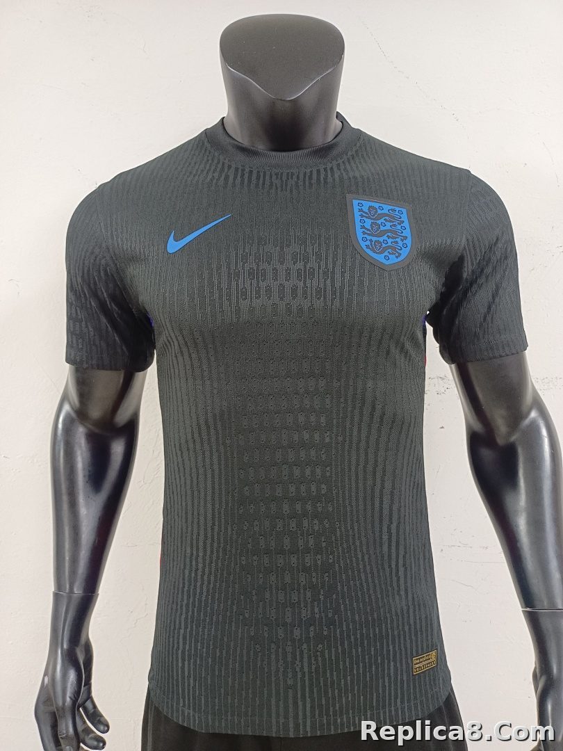 EnglandAway - detail