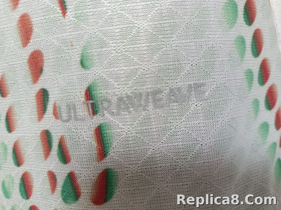 PortugalAway - detail