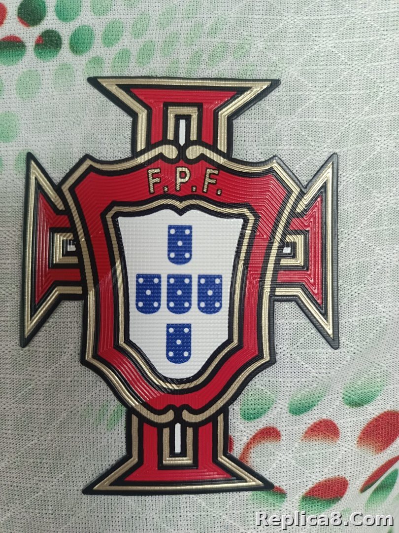 PortugalAway - detail
