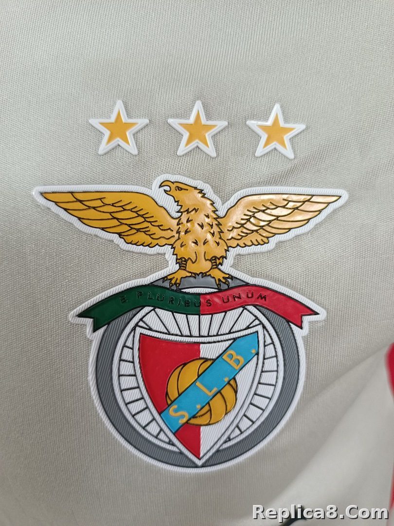 BenficaAway - detail