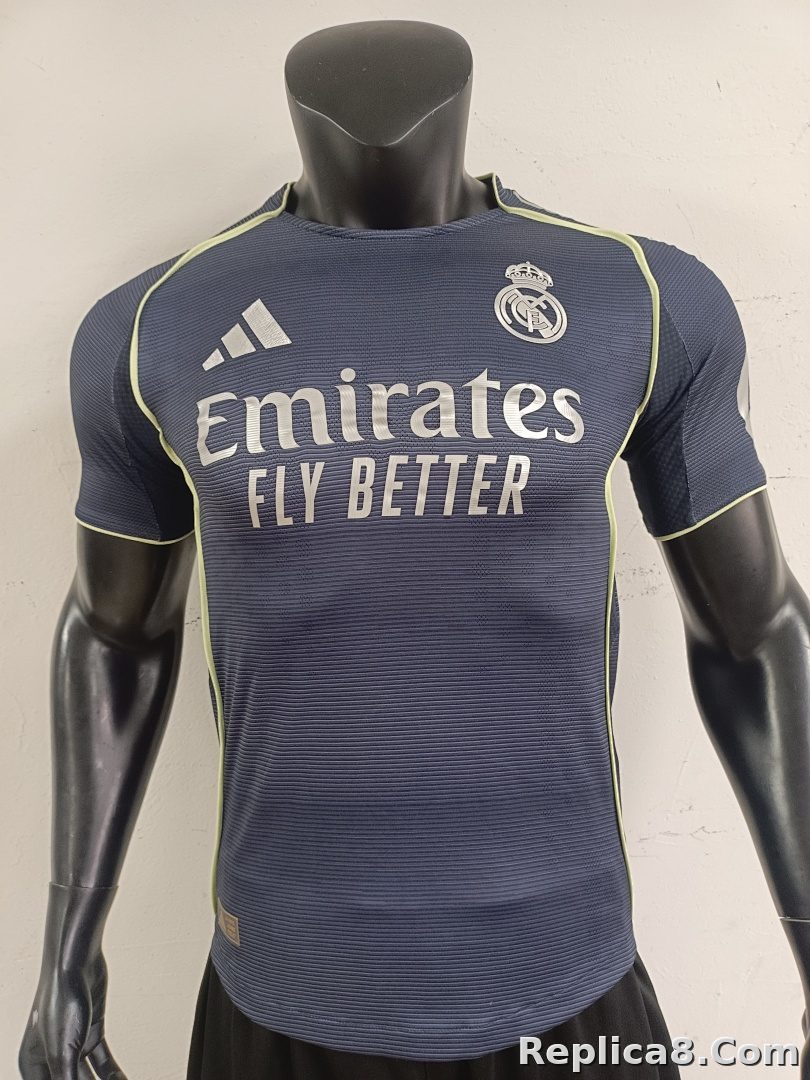 Real MadridAway - detail