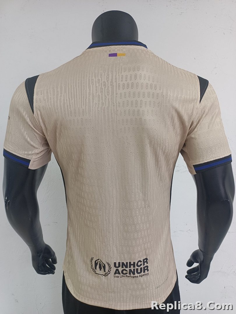 BarcelonaAway - detail