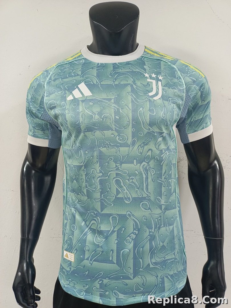 JuventusAway - detail