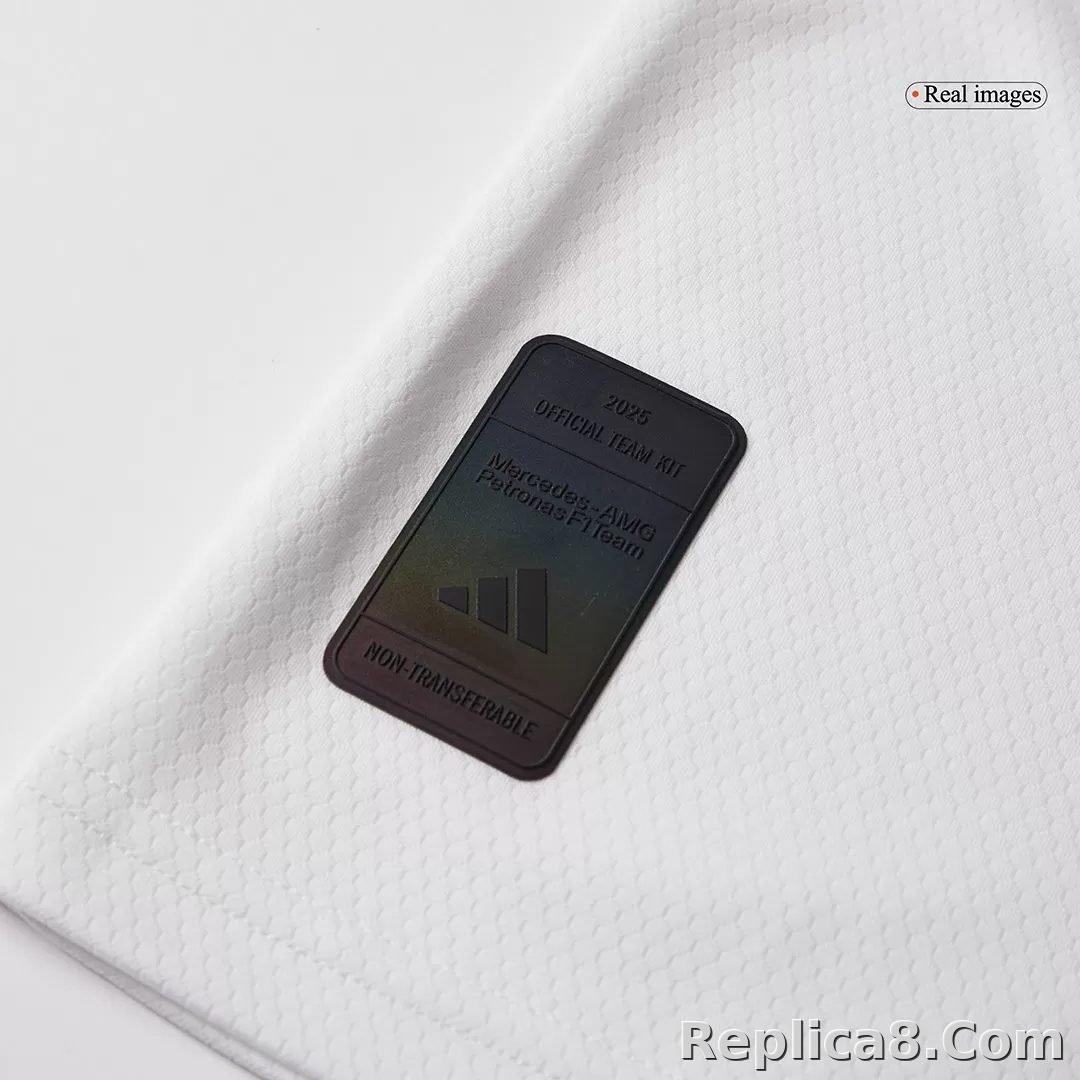 Mercedes AMG Petronas F1 Racing Team White T-Shirt 2025 - detail