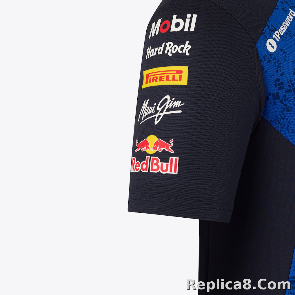 2026 Oracle Red Bull Racing Team Set Up T-Shirt - detail