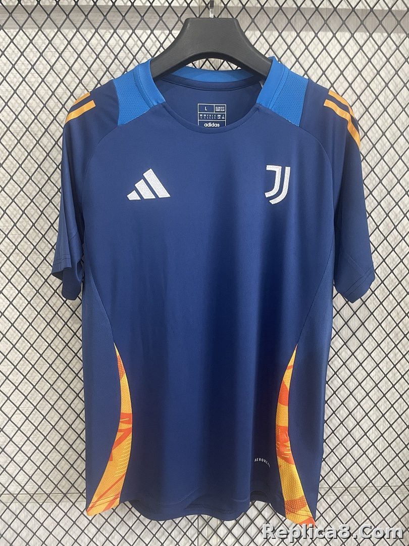 Juventus Training Jersey S-4 XL - detail