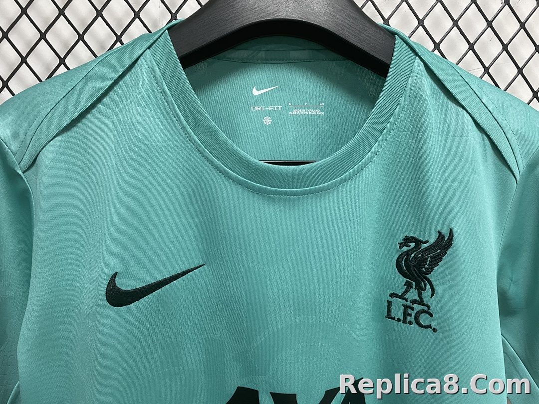 Liverpool Training Jersey S-4 XL - detail
