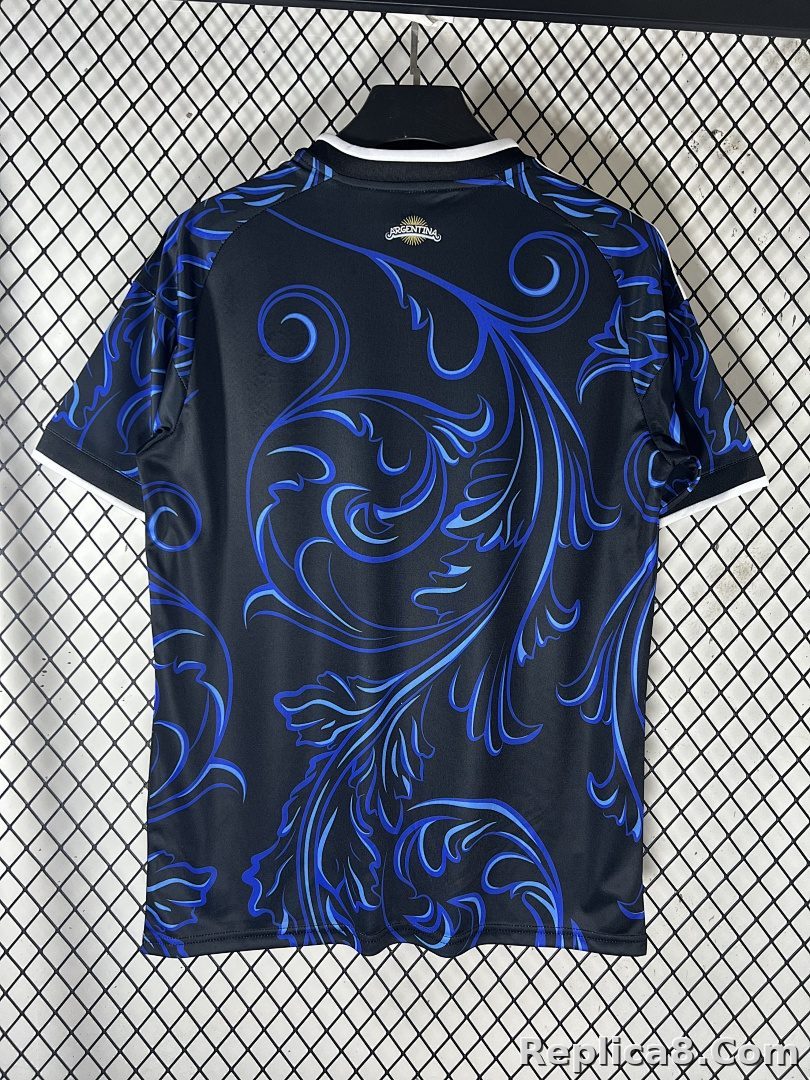 Royal Blue Argentina - detail