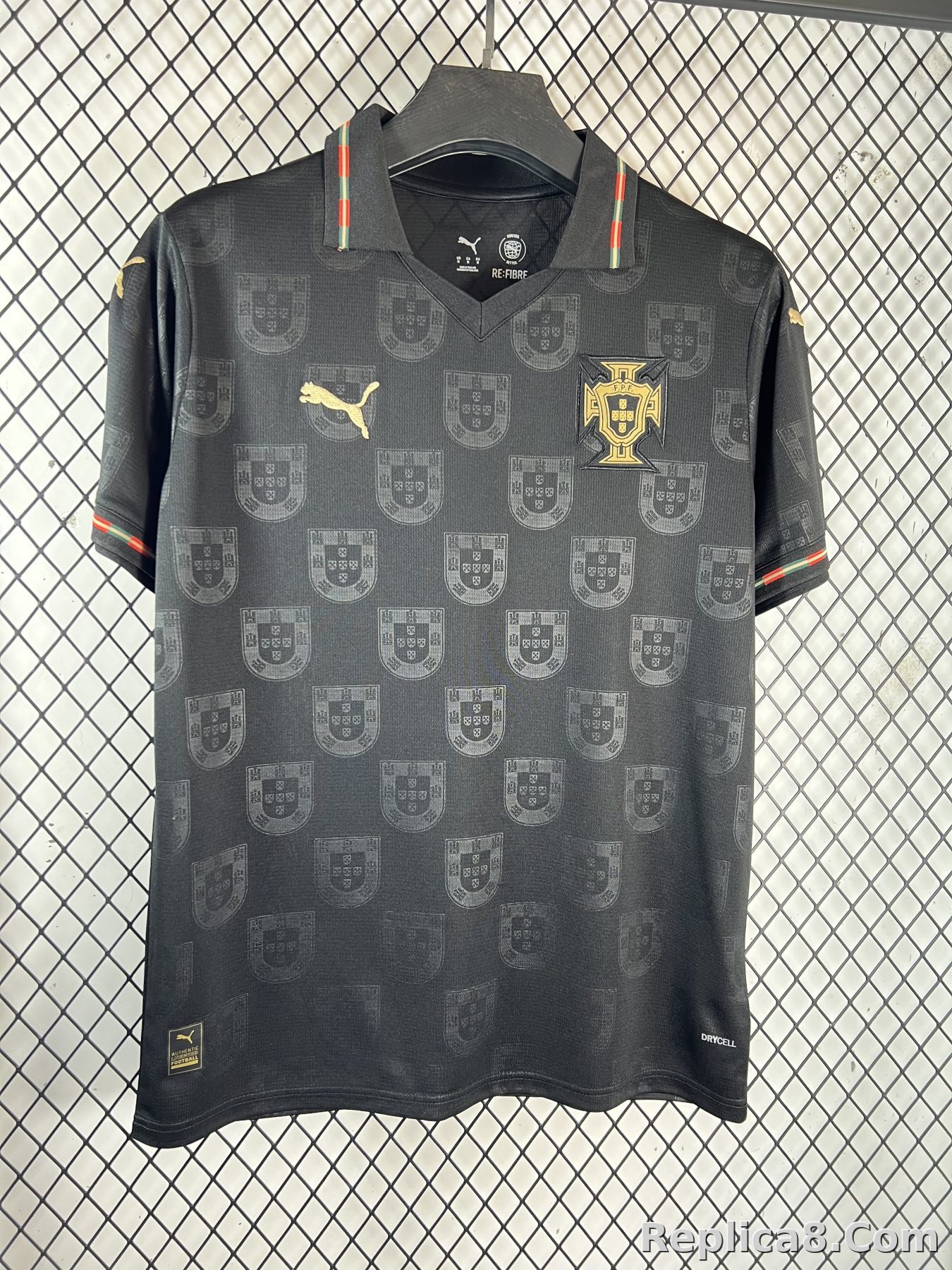 Black Portugal Special Edition - detail