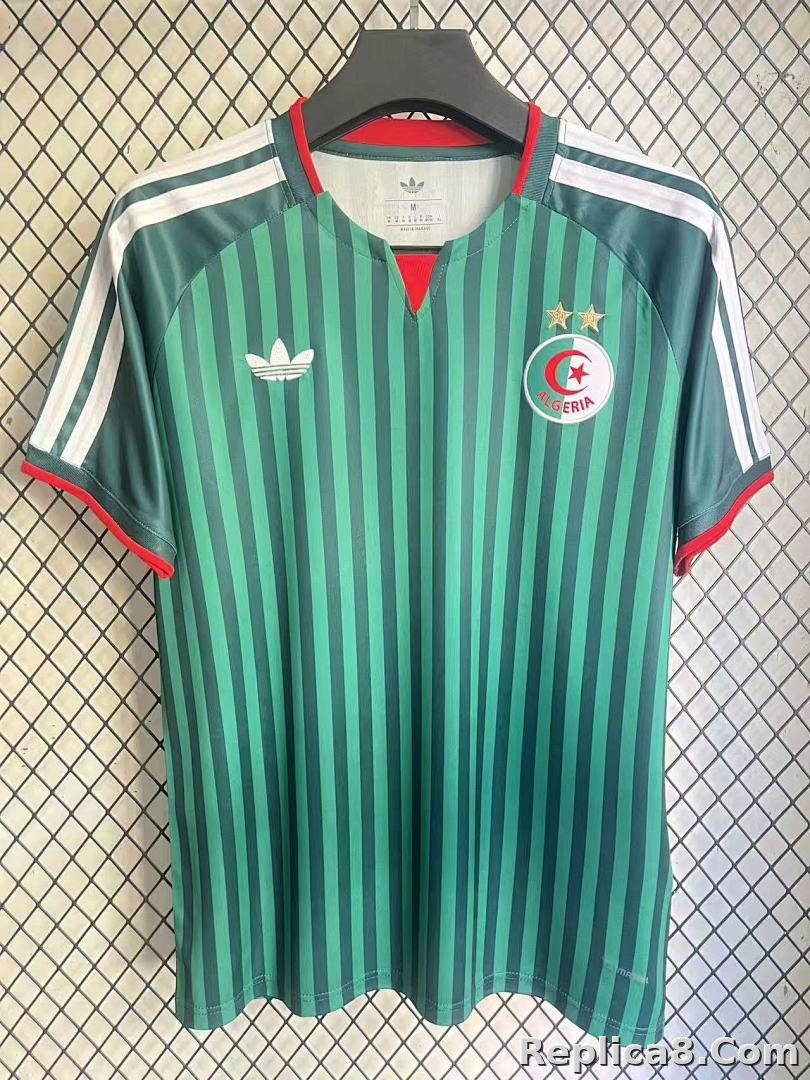 Green Algeria Away Jersey (Yellow Stars) - detail