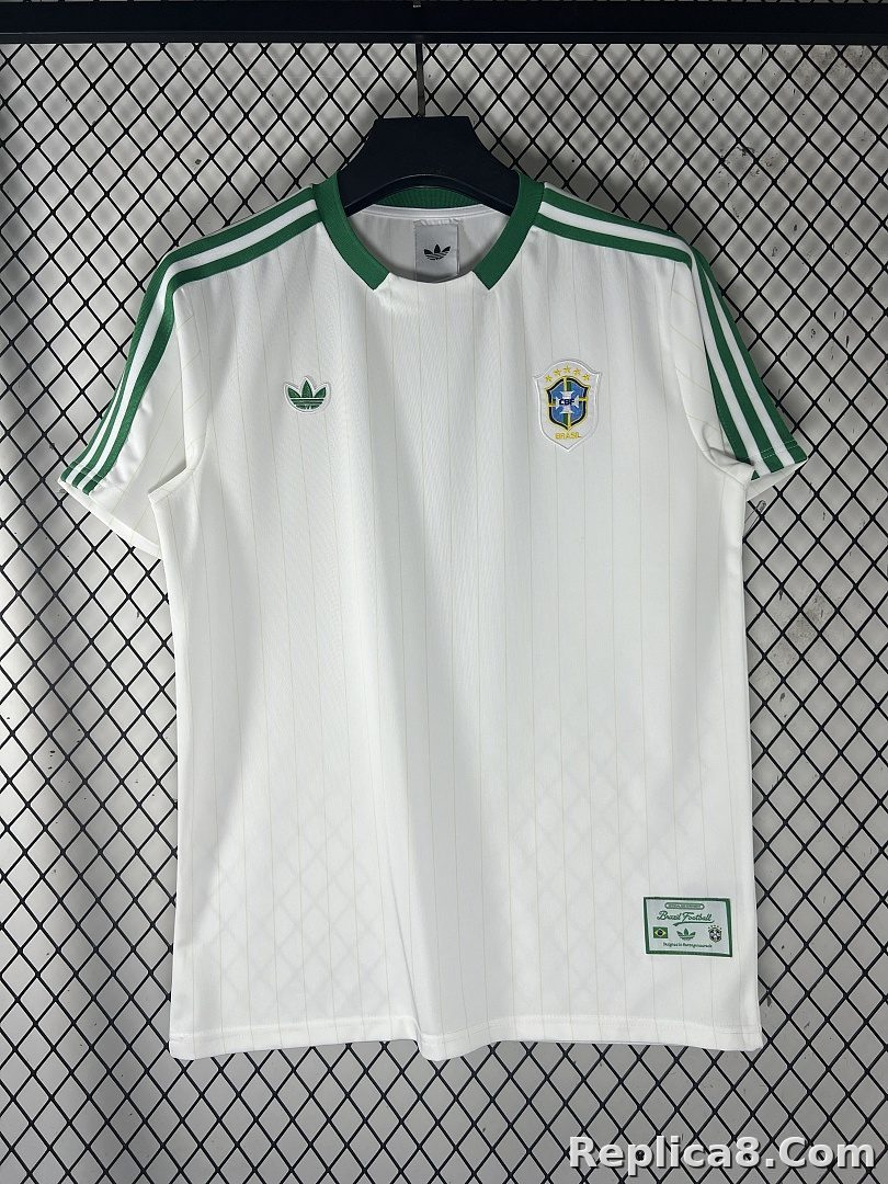 White Brazil Retro - detail