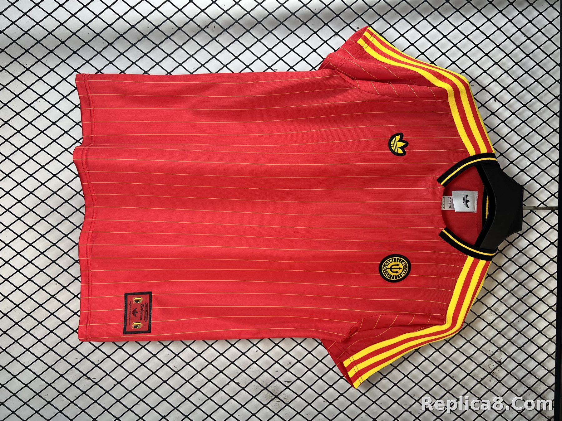 Red Belgium Retro