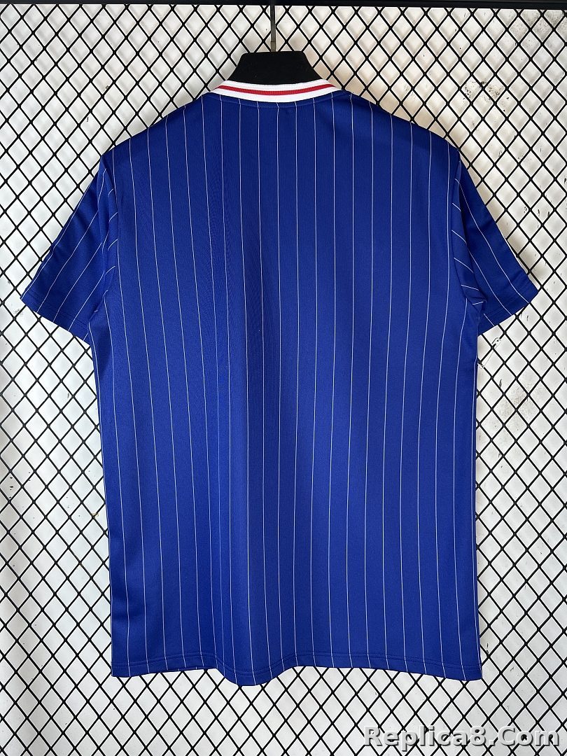 Blue Japan Retro - detail