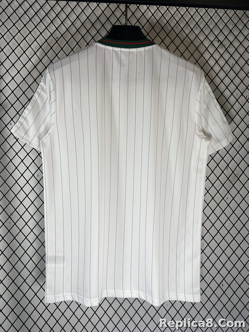 Green Shoulder White Algeria