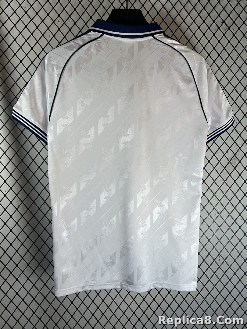 White Real Madrid Training Jersey - detail